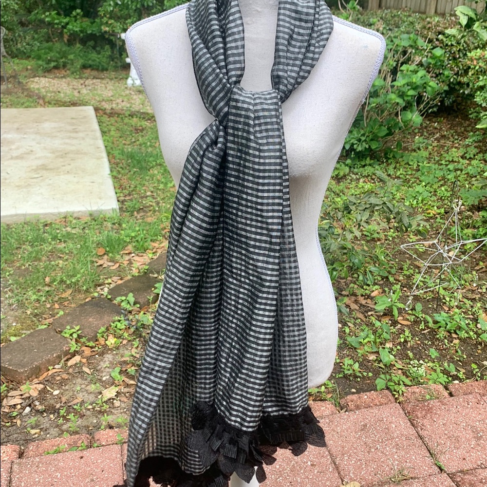 Scarf or Shawl for Ladies! Black and White  w/Trim